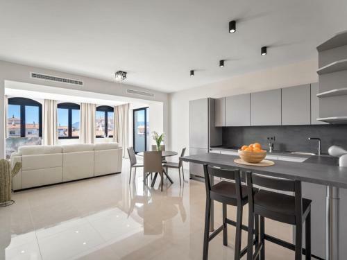 Apartamento �tico Con Vistas Al Mar