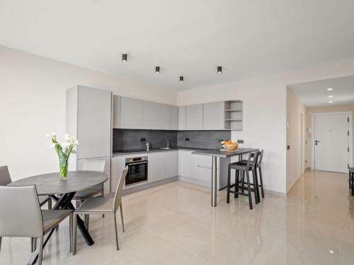 Apartamento �tico Con Vistas Al Mar