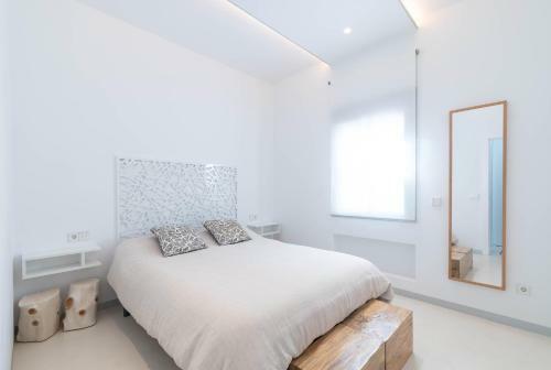 First Line Beach Apartment - Puerto Ban�s