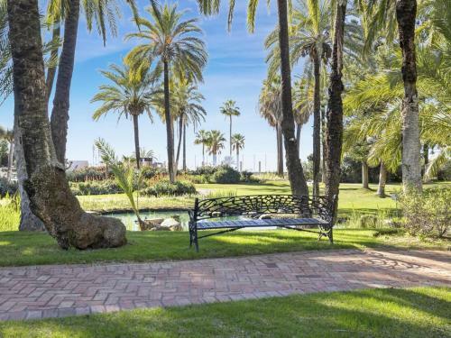 Amplio Apartamento En Playas Del Duque