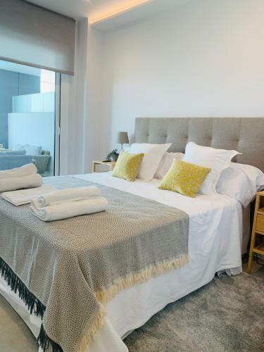 Sea View Luxury New Apartment Marbella Port