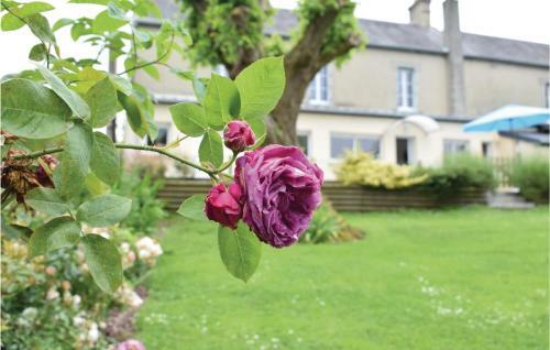 Holiday Home Rue Des Barres