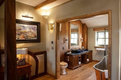 Huckleberry Cottage