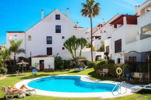 Apartamento En Nueva Andaluc�a - La Maestranza