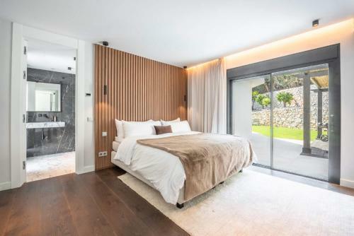 Villa Macarena - Extravagant & Luxurious Dream