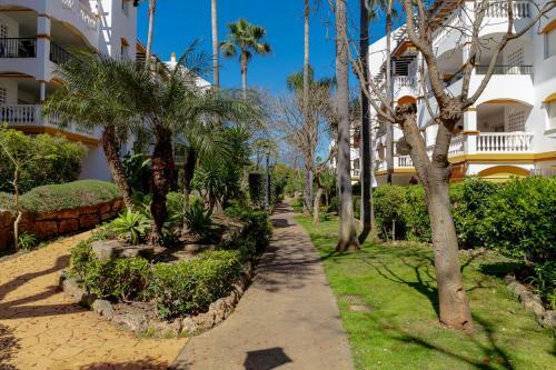 Apartamento Marbella 2 Bedrooms Terrace - Pool & Parking