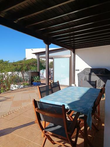 Wonderful Country Villa With Amazing Sea View