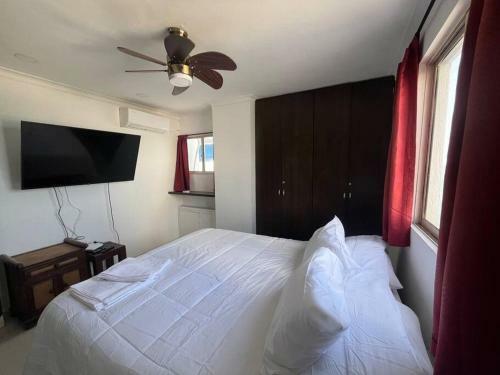 Apartamento Cozy Beachfront Apt Great Views