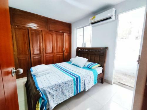 Habitaci�n Con Aire En Barrio
