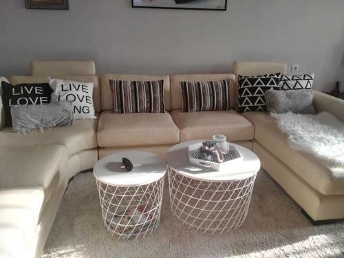 House Los Balcones