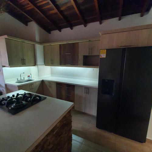Apartamento Amoblado Barrio Primavera. Tranquilo Y C�modo