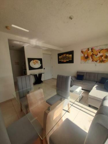 Apartamento 3 Habitaciones - No Aire Acondicionado