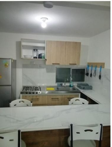 Apartamento Familiar De Descanso En Ibague
