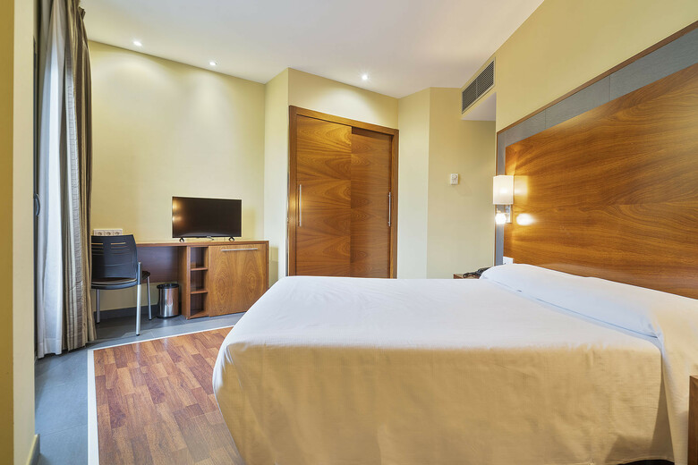 Hotel F&G Logro�o
