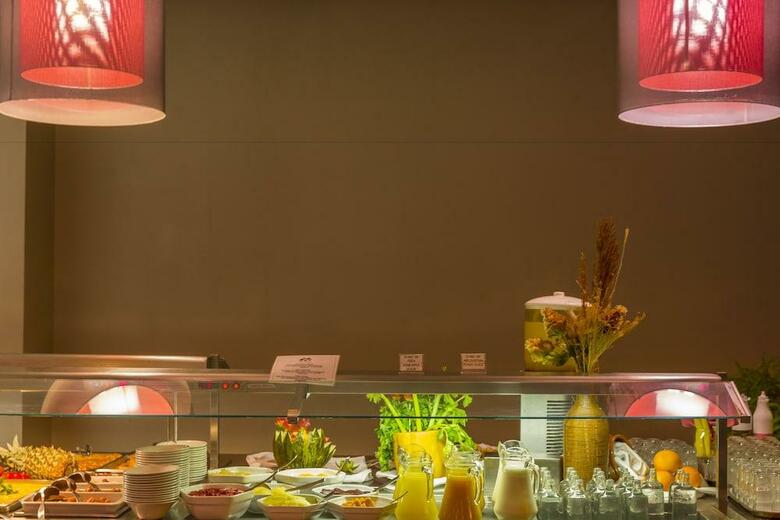 Hotel Maci� Real de La Alhambra