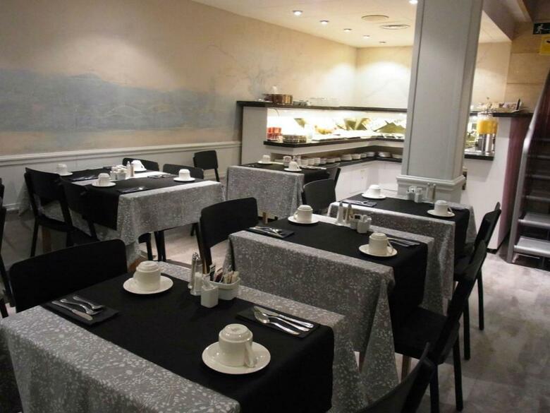 Hotel Reding Croma