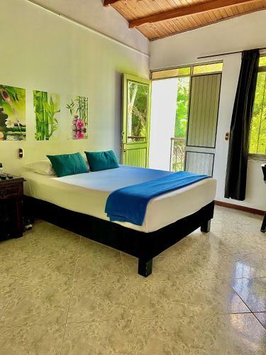 Casa Hotel Impacto
