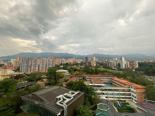 Apartamento Luxury Apt! Guest Friendly! Great Location! Jacuzzi, Gym, Security!