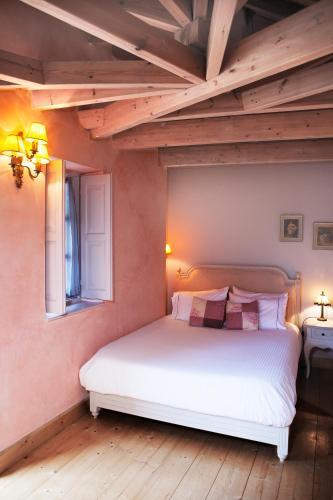 Hostal Amaryllis Luxury Guest House