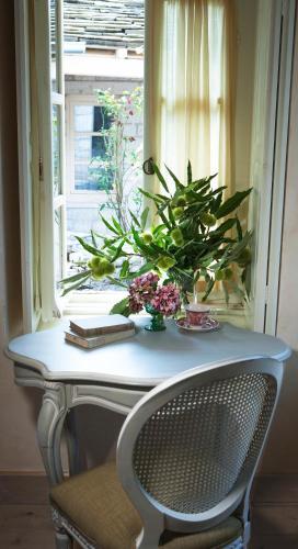 Hostal Amaryllis Luxury Guest House