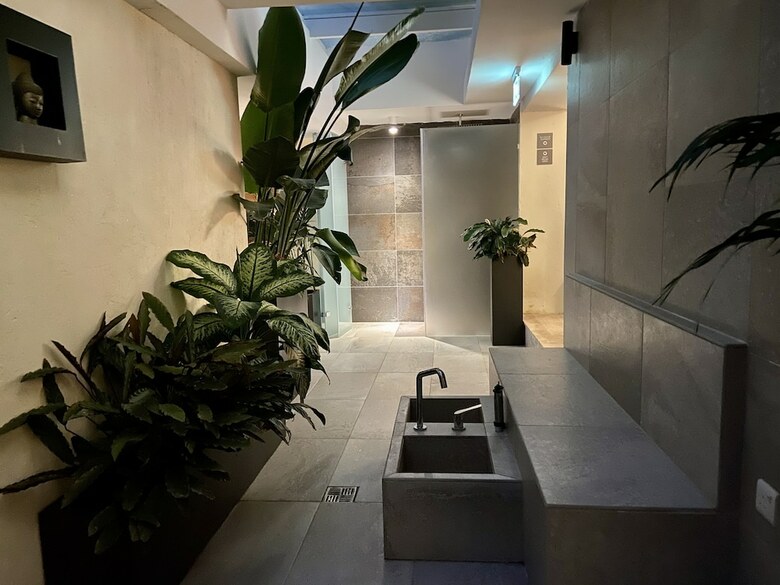 Hotel The Village Boutique And Spa