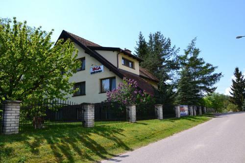 Bed & Breakfast Go?ciniec Yaga