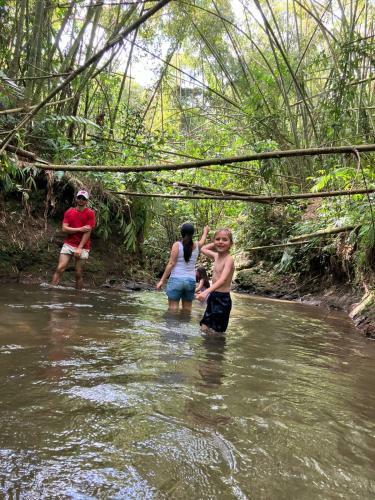 Maranatha. Grotto & Boutique+hydrotherapy