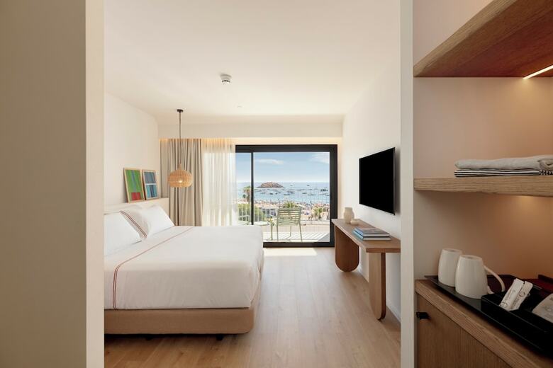 Elisabeth By The Sea Hotel