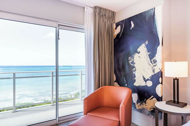 Hotel Embassy Suites By Hilton Aruba Beach Resort