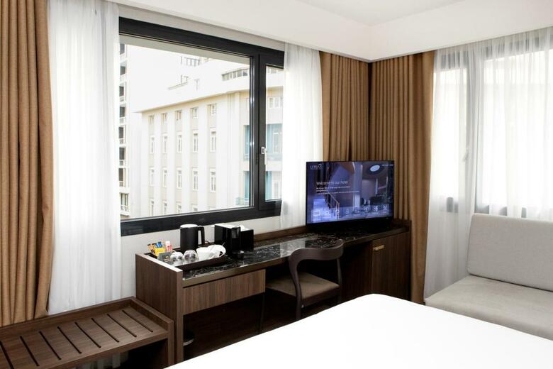 Luwian Athens Boutique Hotel
