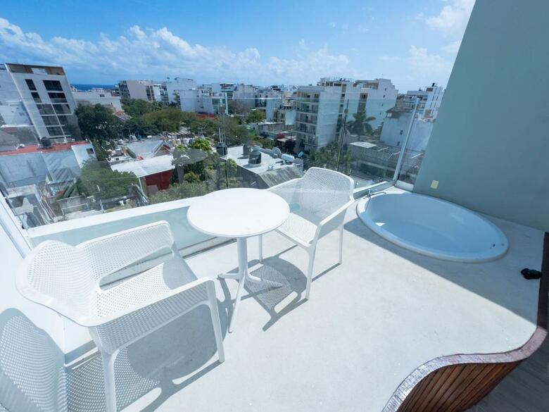 Hotel Mare Playa Del Carmen