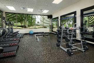 Hotel Hampton Inn And Suites Salem