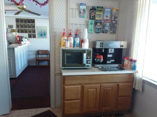Motel Budget Host Inn - Manistique