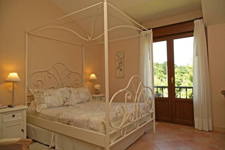 Hotel Rural Arpa De Hierba