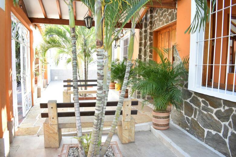 Hotel Isabella Santa Marta