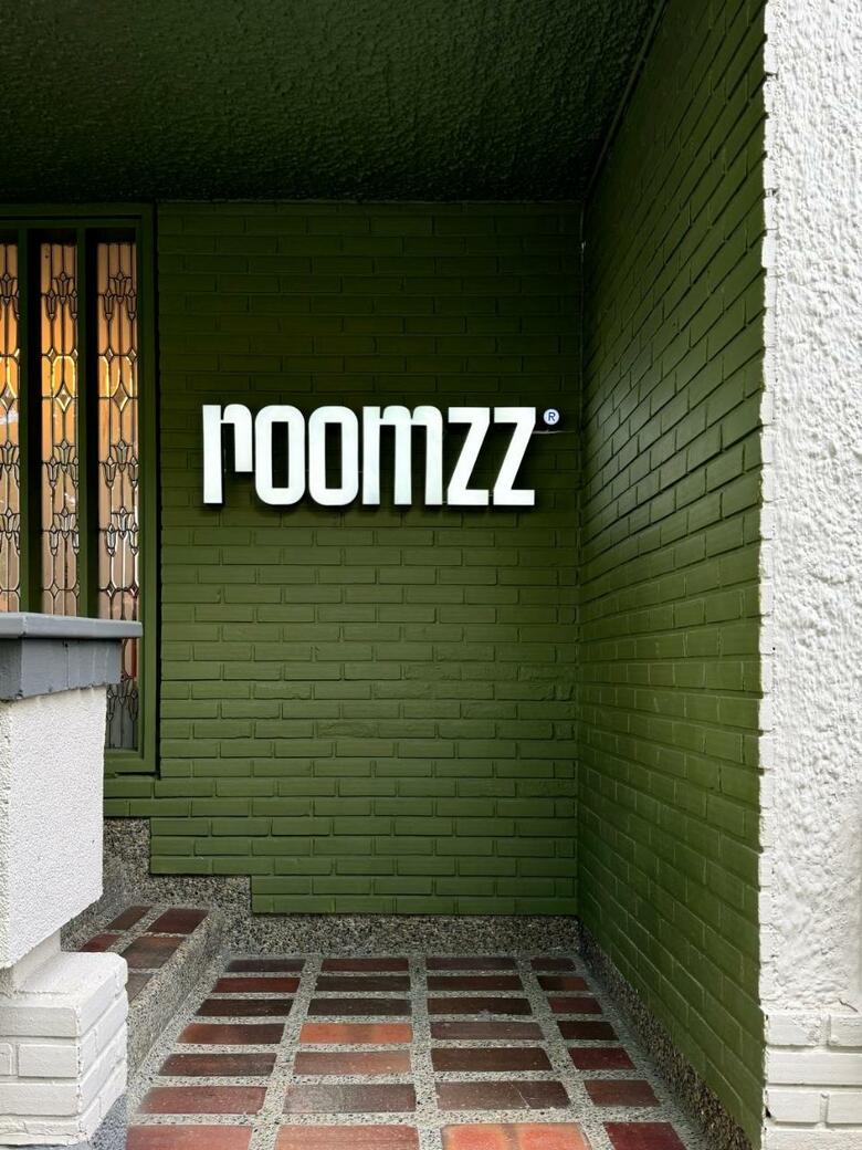 Hotel Roomzz Laureles