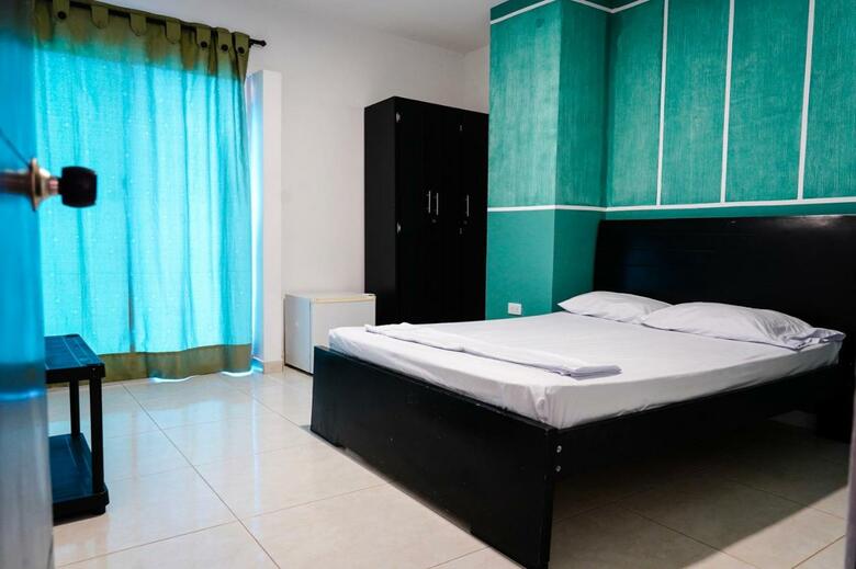 Hotel Jiisot Camarones Inn