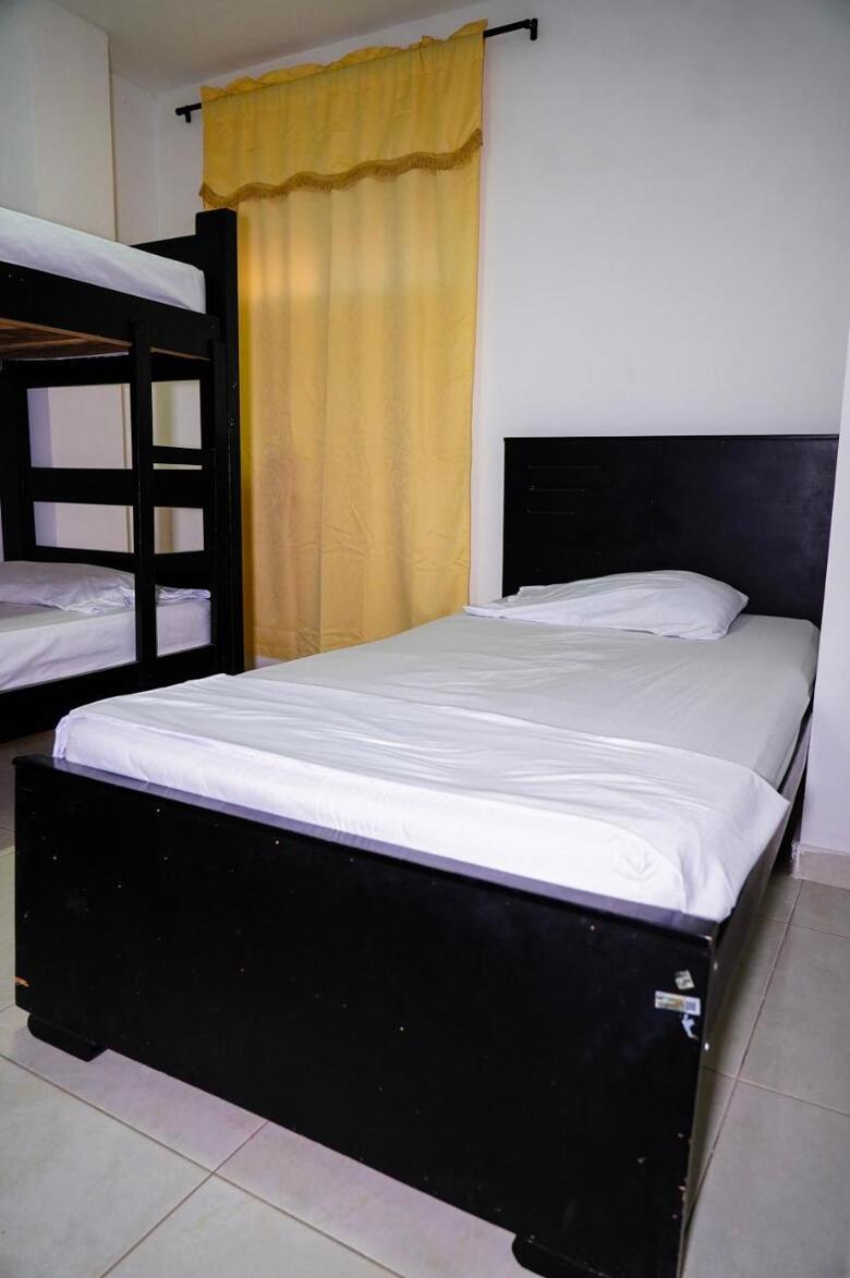 Hotel Jiisot Camarones Inn