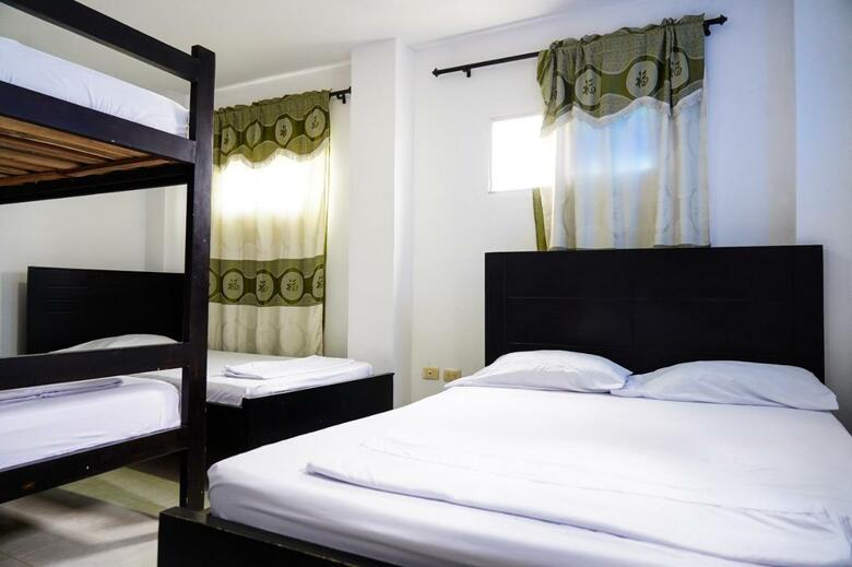 Hotel Jiisot Camarones Inn