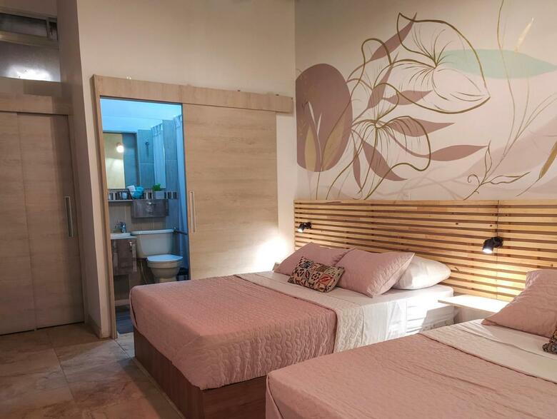 Platinum Hotel