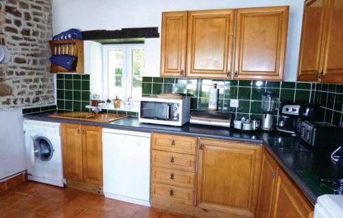 Holiday Home Le Hamel Es Marchand L-850