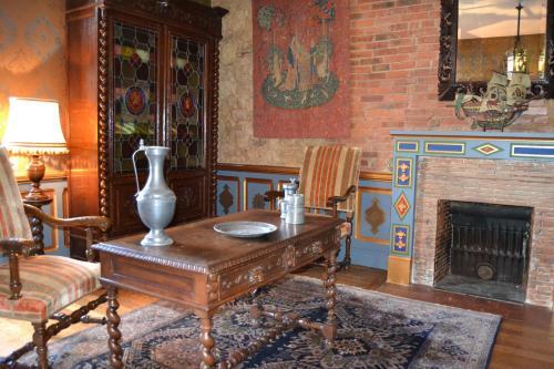 Bed & Breakfast Ch�teau De Peufeilhoux