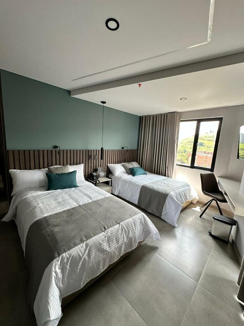 Hotel Living 35 Suites Piso 8 Vip