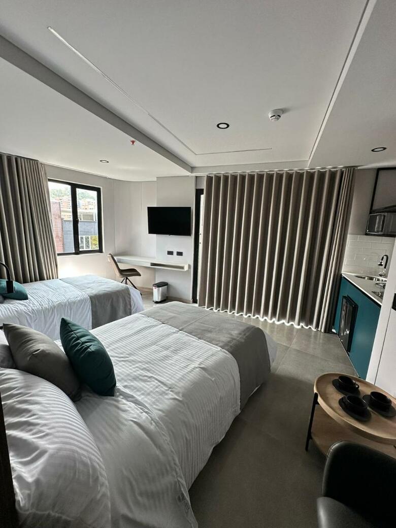 Hotel Living 35 Suites Piso 8 Vip