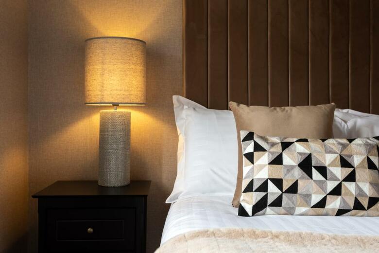 Crown Street Aparthotel