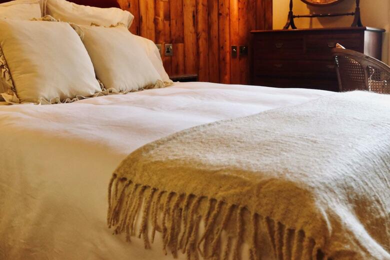 The London & Paris Hotel