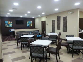 Hotel White Sands Inn & Suites