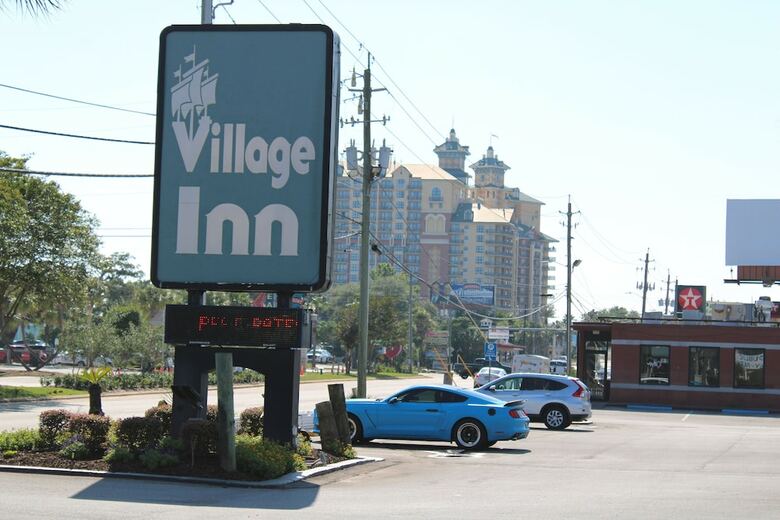 Hotel Village Inn Destin