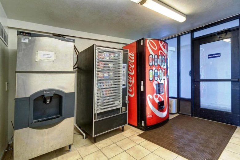 Motel 6 Destin