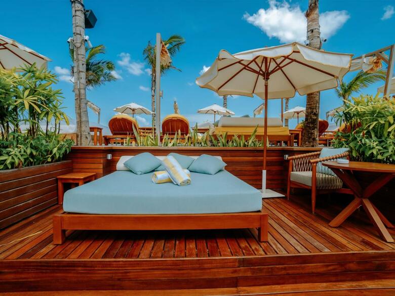 Hotel Secana Beachtown Resort & Residences
